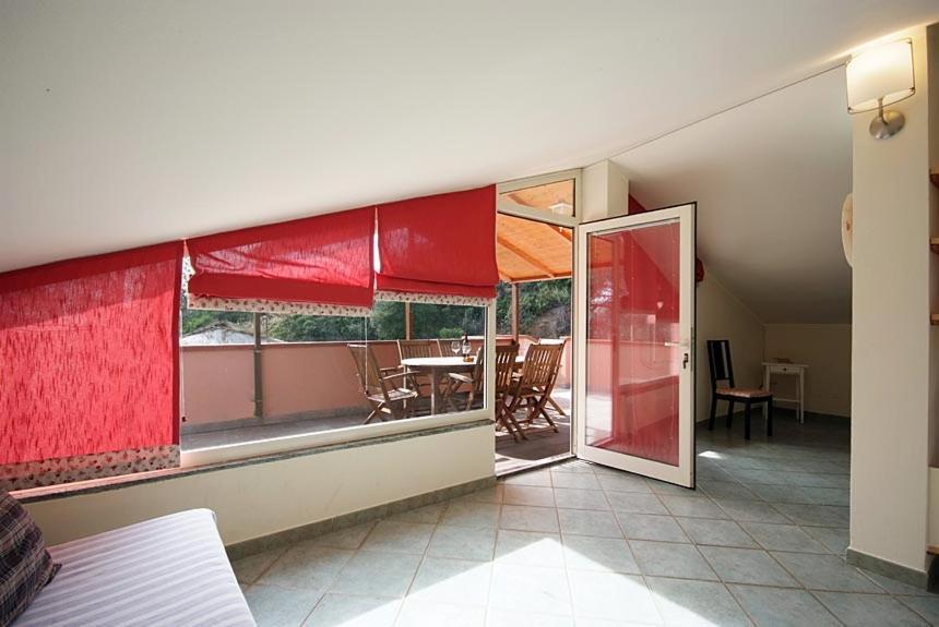 Residence Della Luna Porto Azzurro Buitenkant foto