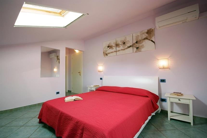 Residence Della Luna Porto Azzurro Buitenkant foto