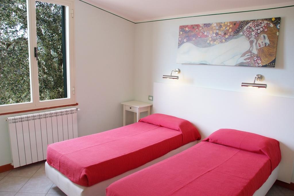 Residence Della Luna Porto Azzurro Buitenkant foto